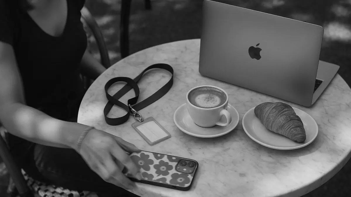 BYOD vs Firmengeräte: Welche Strategie passt zu Ihrer Apple-Flotte?